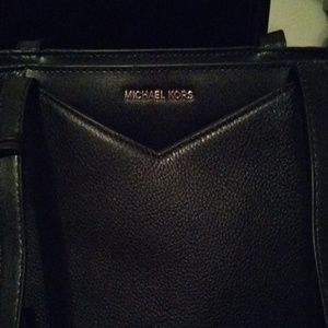 Michael kors purse w/wallet set